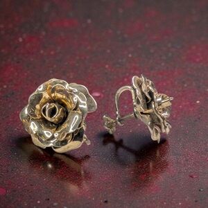 ✨ Mid-century Modern✨ | Gold Tone Rose Screw On Earrings